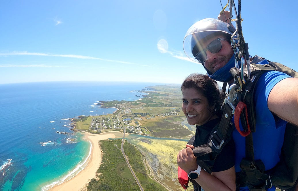 Tandem skydiving 12 Apostles 10,000FT